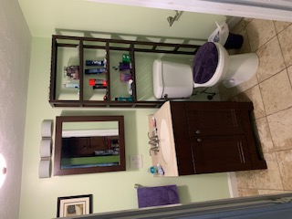 listing photo 3/4